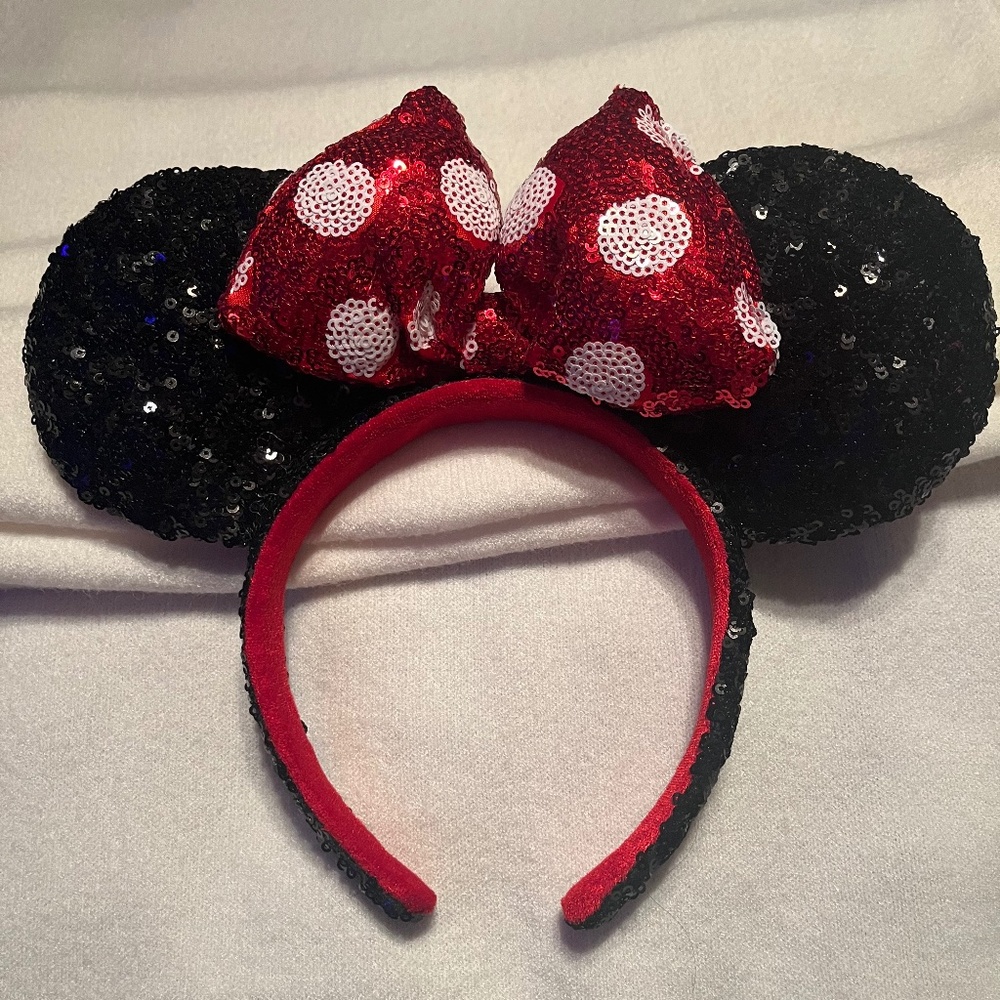 DISNEY PARKS AUTHENTIC Minnie Mouse Ears Headband Sequin Red Polka Dot Bow